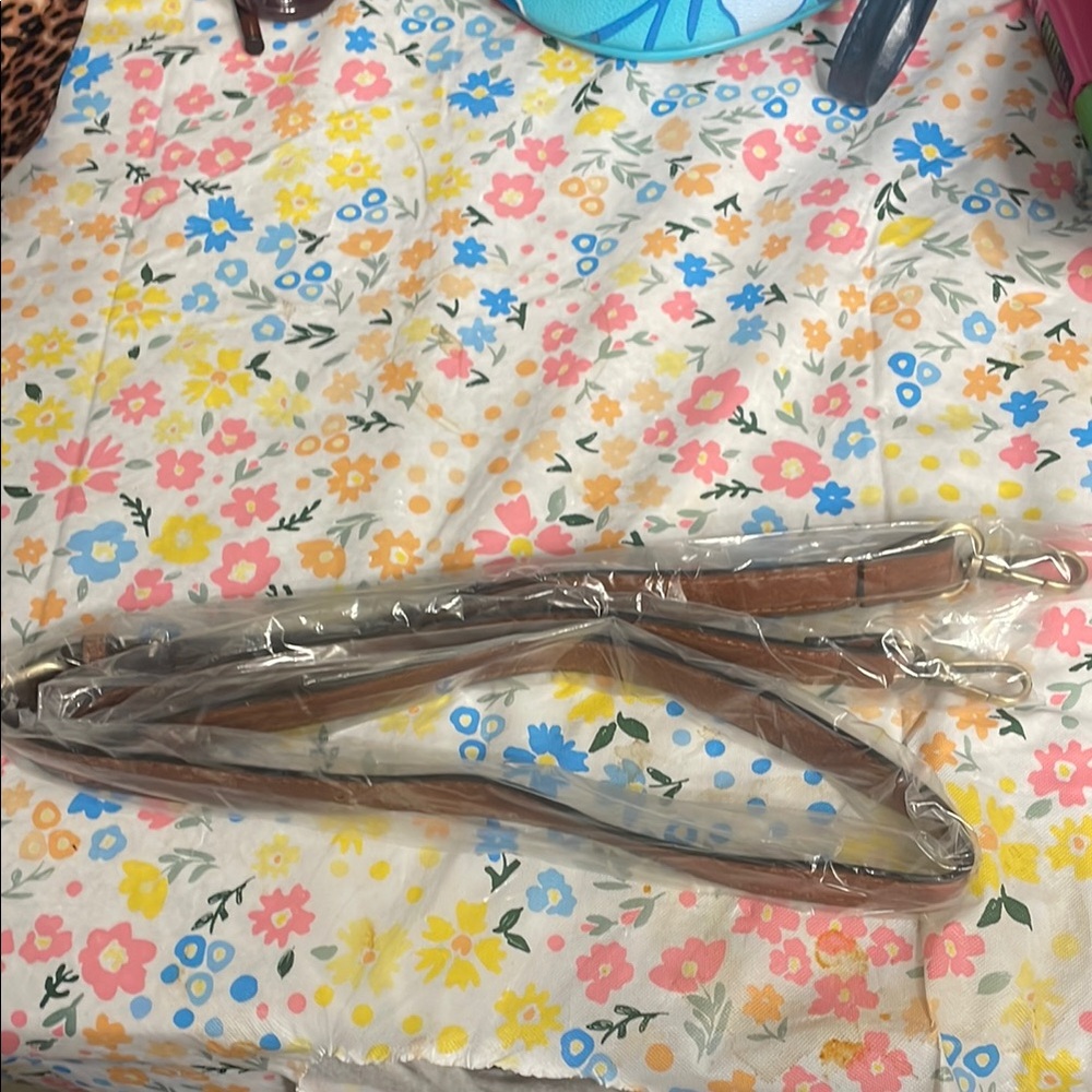 Stylish Brown Leather Bag Strap